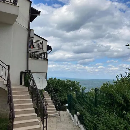 Apolon Complex Aparthotel