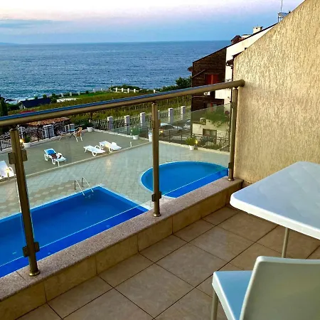 Aparthotel Apolon Complex Sozopol