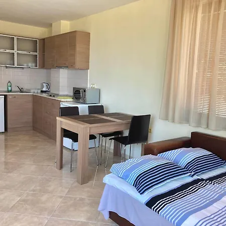 Aparthotel Apolon Complex 3*