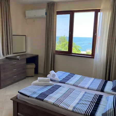 Apolon Complex Aparthotel