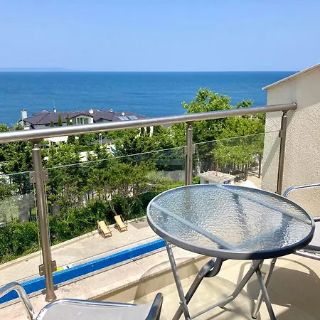 Aparthotel Apolon Complex 3*