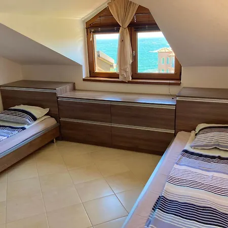 Aparthotel Apolon Complex