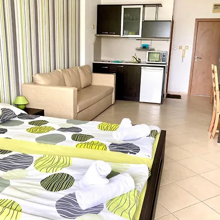 Aparthotel Apolon Complex