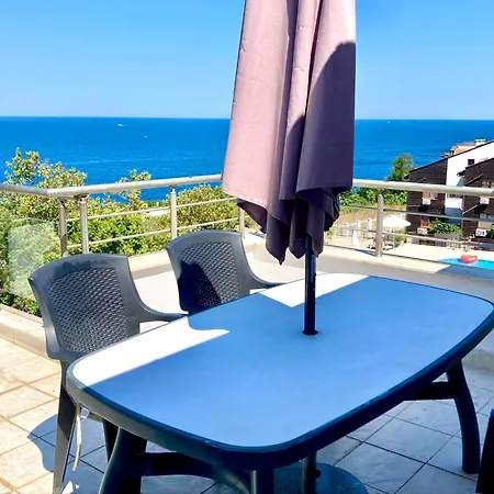 Aparthotel Apolon Complex 3*