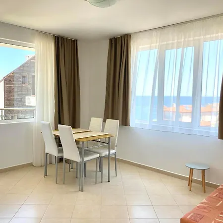 Aparthotel Apolon Complex
