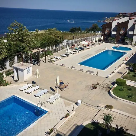Aparthotel Apolon Complex Sozopol