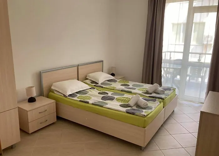 Apolon Complex Hotel apartamentowy 4*