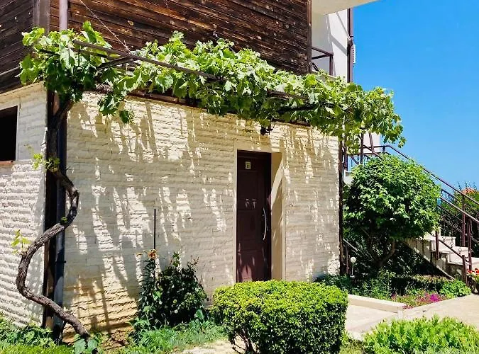 Apolon Complex Hotel apartamentowy 4*