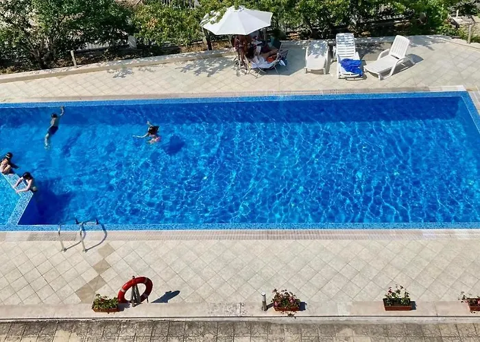 Hotel apartamentowy Apolon Complex