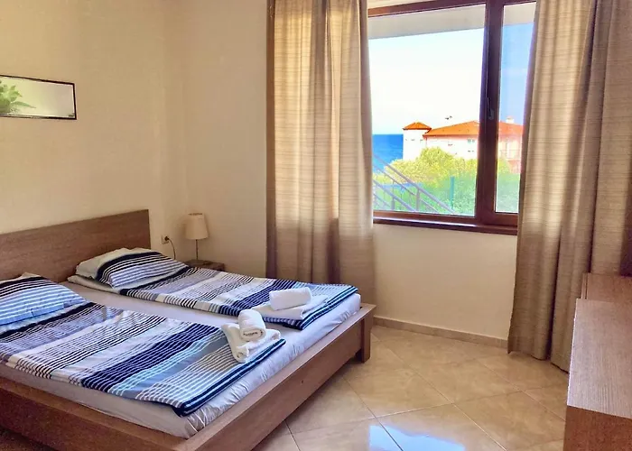 Apolon Complex Hotel apartamentowy 4*