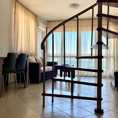 Apart Otel Apolon Complex