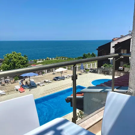 Apart Otel Apolon Complex