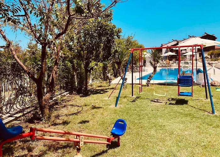 Apolon Complex شقة فندقية 4*