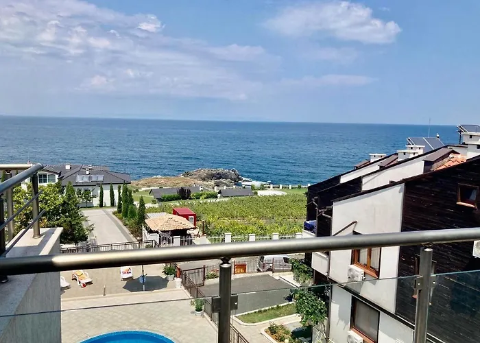 Apolon Complex شقة فندقية