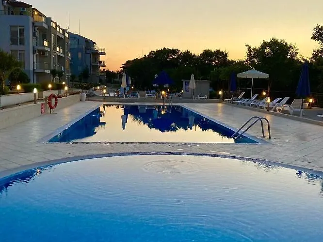 Apolon Complex 4* سوزوبول